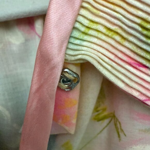 VTG Loungees Floral Pleated Ruffled Button Front Night Gown Dress 16 Pink - Picture 3 of 10